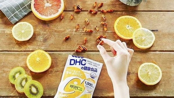Viên uống Vitamin C DHC 120 viên (60 ngày)