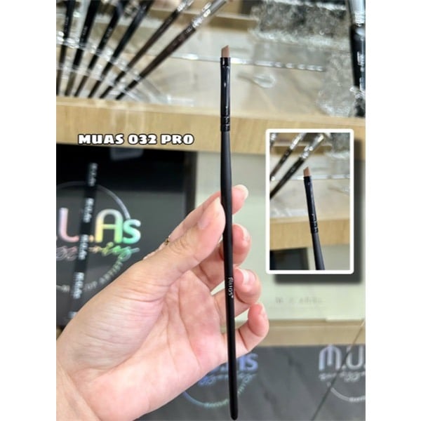 Cọ liner Muas 32 New