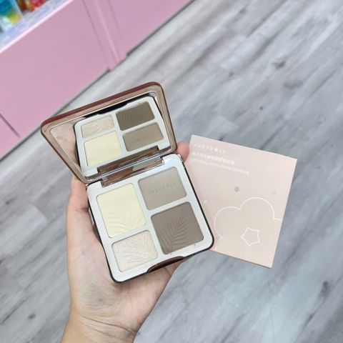 Bảng phấn mắt bắt sáng và tạo khối Judydoll ( tông ấm #02) - nội địa