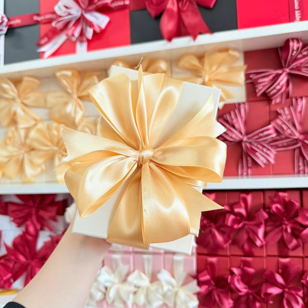 Hộp quà 55k 15x10x7 ĐỎ - KEM