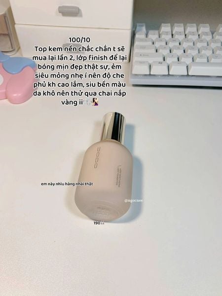UODO Kem Nền Dạng Lỏng Cấp Ẩm Moisturizing Light Foundation