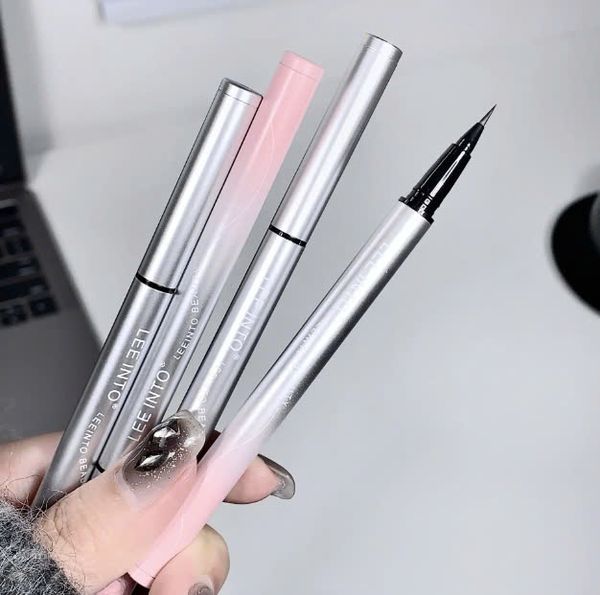 LEE INTO Bút Kẻ Mắt Eye Waterproof Liquid Eyeliner