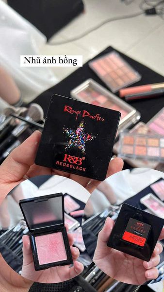 RED&BLACK Phấn Bắt Sáng Rouge Powder R&B