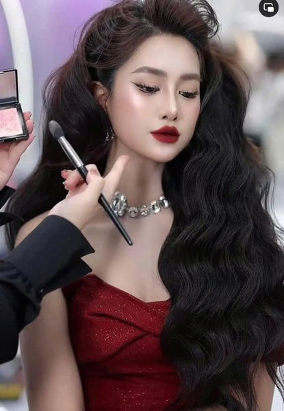 RED&BLACK Phấn Bắt Sáng Rouge Powder R&B
