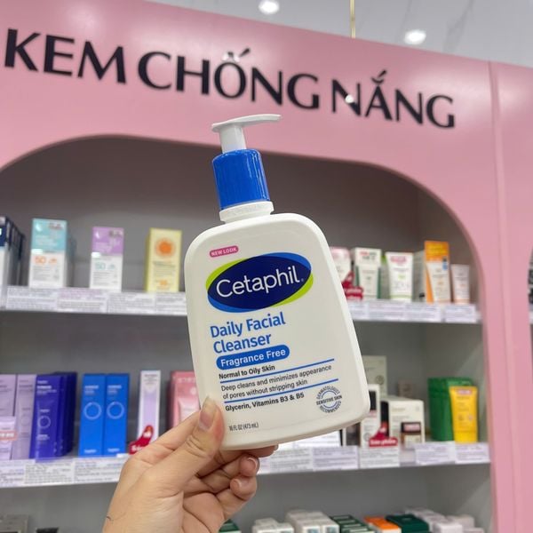 Sữa Rửa Mặt Sạch Sâu Dịu Lành Cho Da Dầu Nhạy Cảm Cetaphil Oily Skin Cleanser 473ml