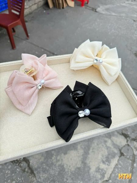 Kẹp cào nhụy đá