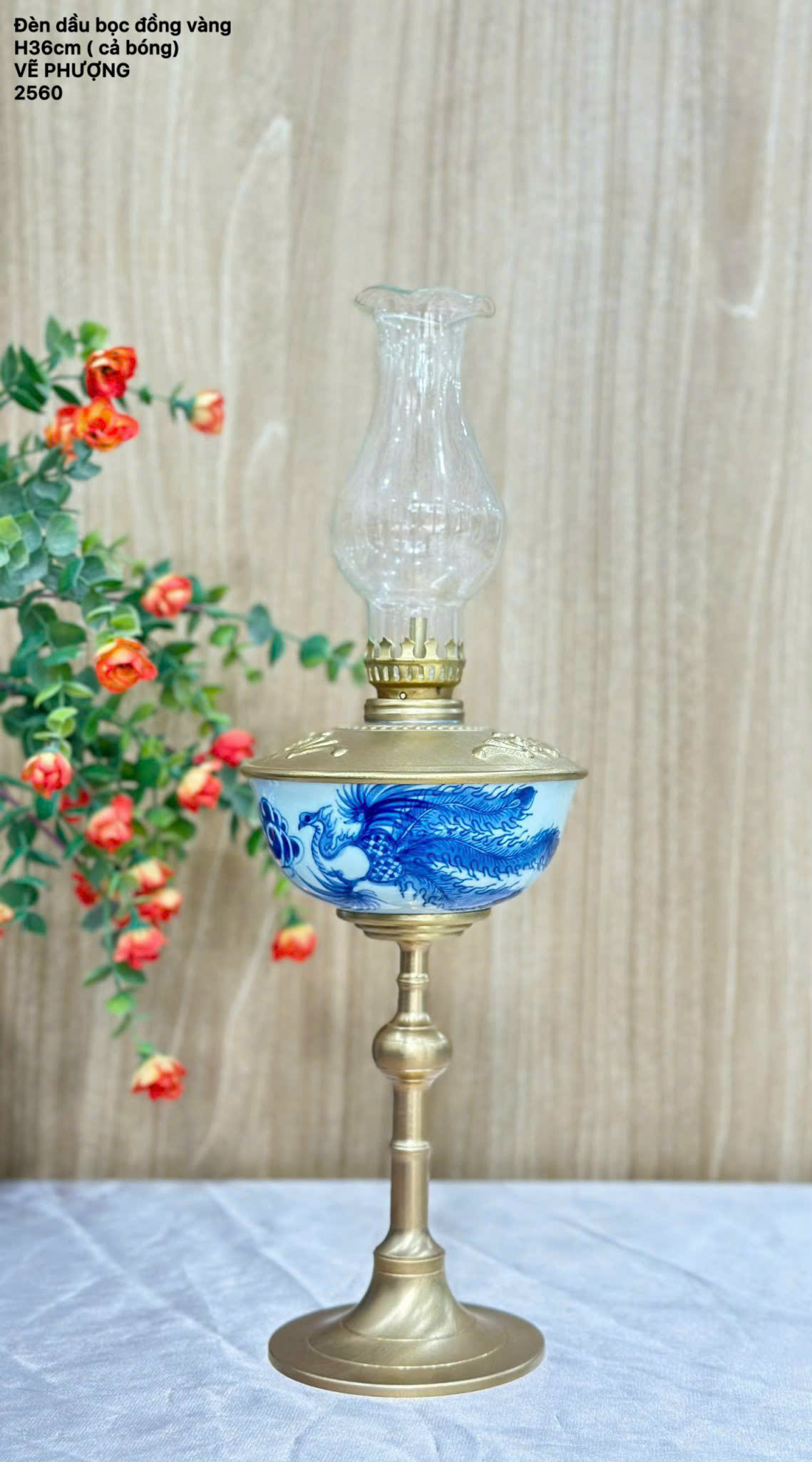 Đèn dầu gốm sứ Bát Tràng cao 36 cm – họa tiết hoa sen chim phượng hoàng