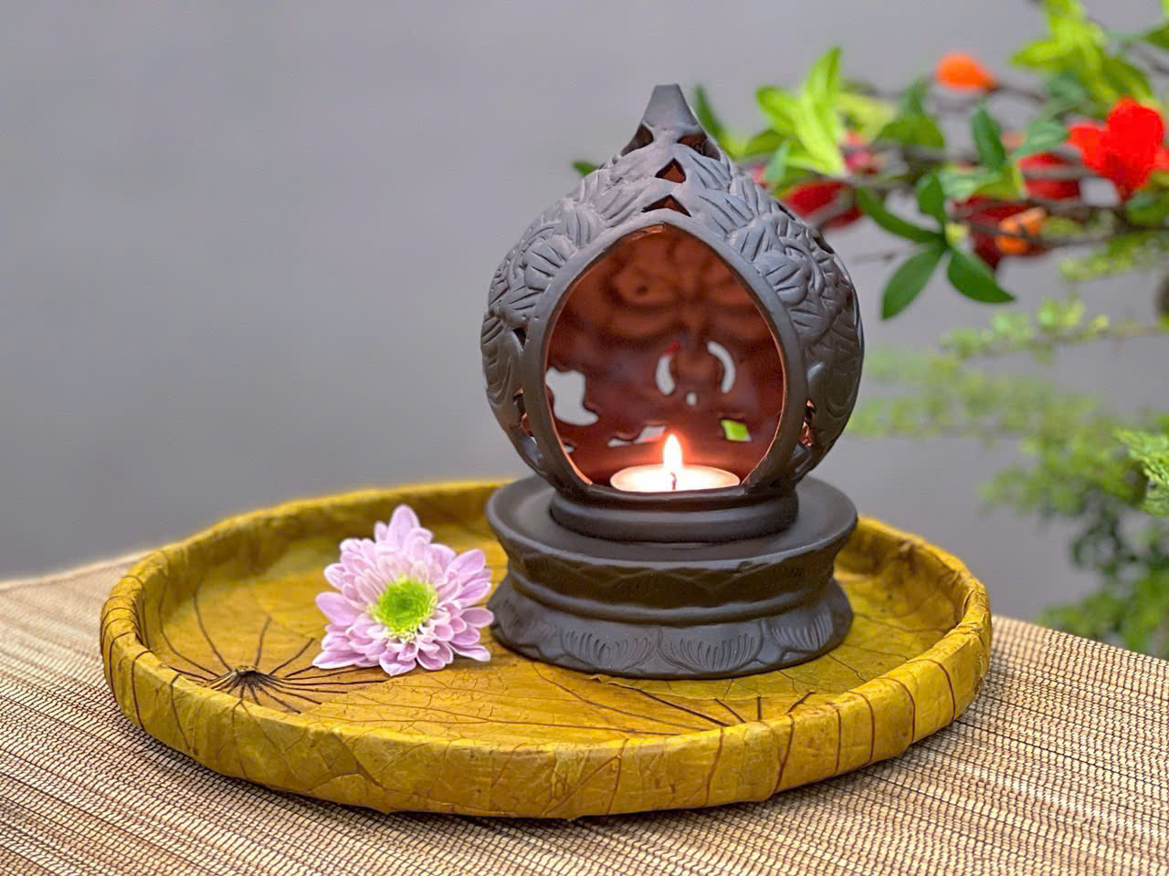 Đèn đốt nến gốm tử sa Bát Tràng – thư giãn, thanh lọc không gian sống