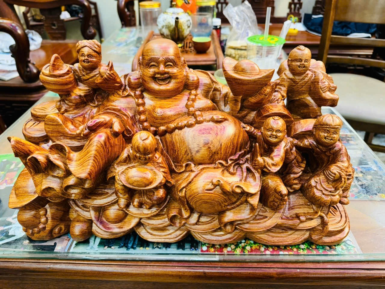 Tượng Di Lặc Ngũ Phúc Tài Lộc Để Bàn – Gỗ Đẹp, Đục Sắc Nét, Chuẩn Từng Đường Nét!