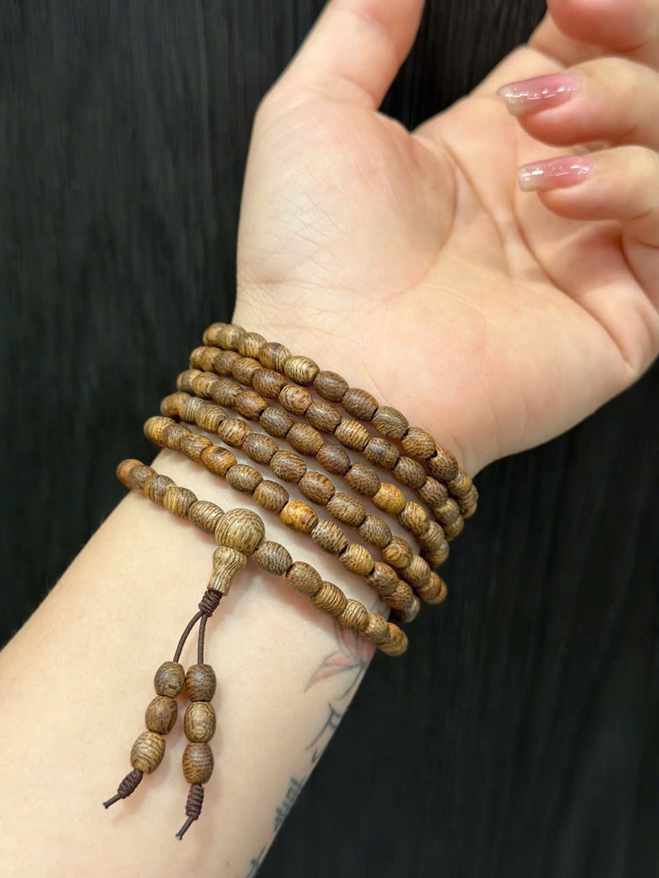 Vòng Lu Tài Lộc Trầm Kiến Rừng Việt size 5li - Dầu già thơm sống mạnh chuẩn rin 100%