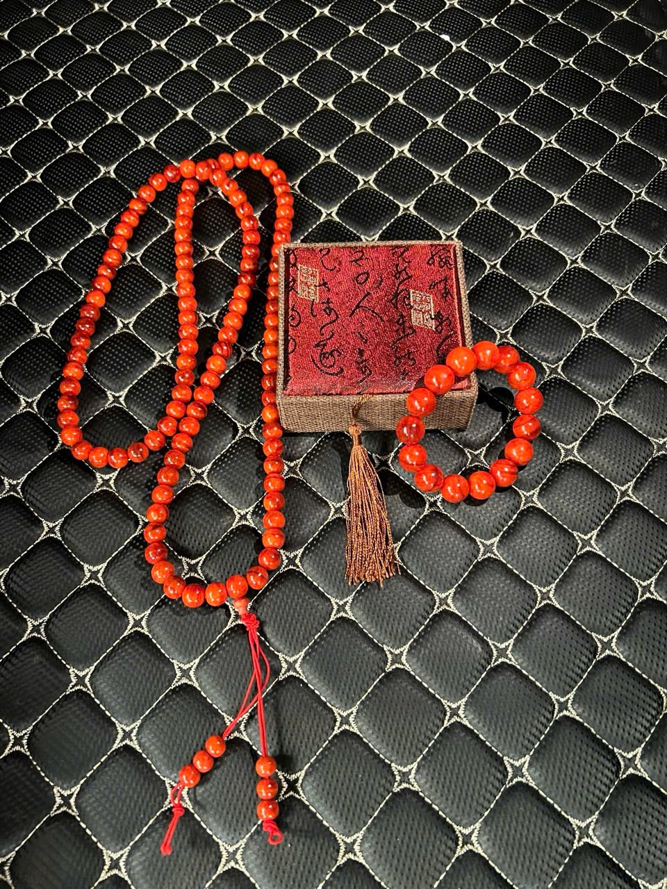 Combo Cặp Vòng Gỗ Huyết Long – Phong Thủy Bình An & Tài Lộc