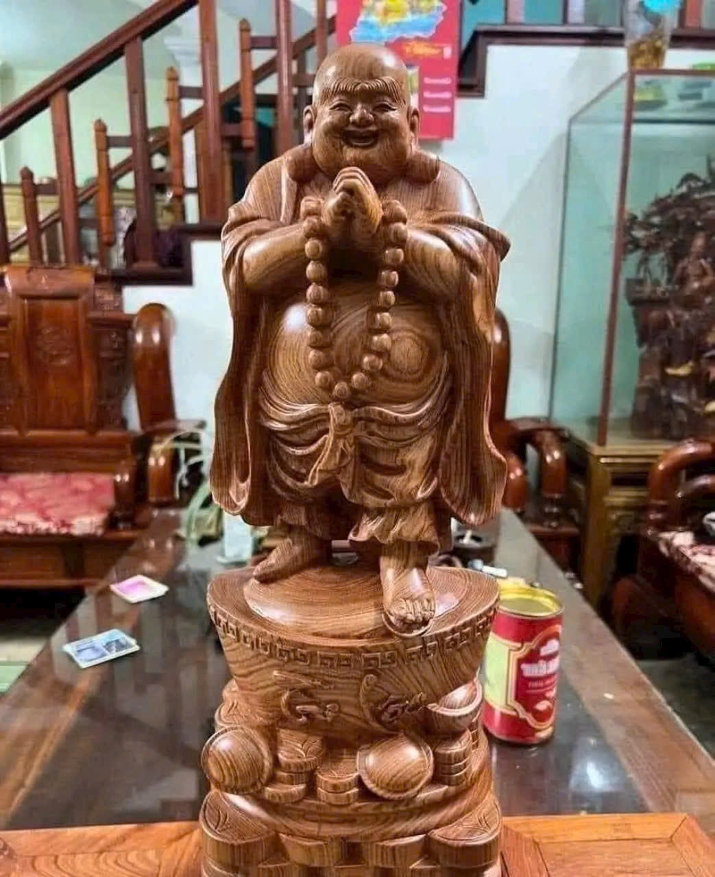 Tượng Di Lặc Chúc Phúc gỗ hương đá liền khối cao 50cm