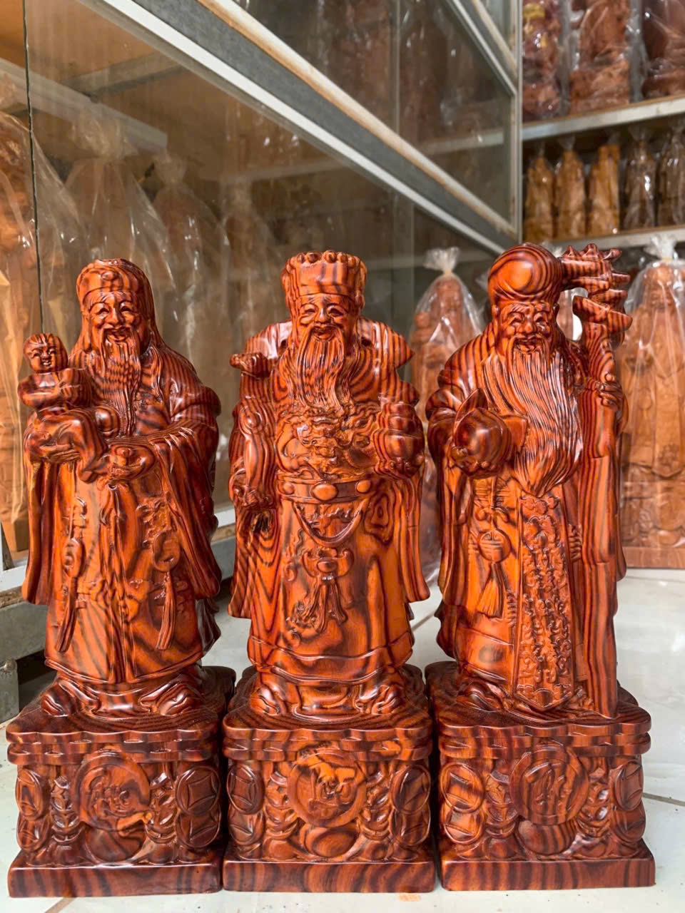 Bộ tượng Tam Đa gỗ Trắc Dây liền khối vân đẹp cao 30cm