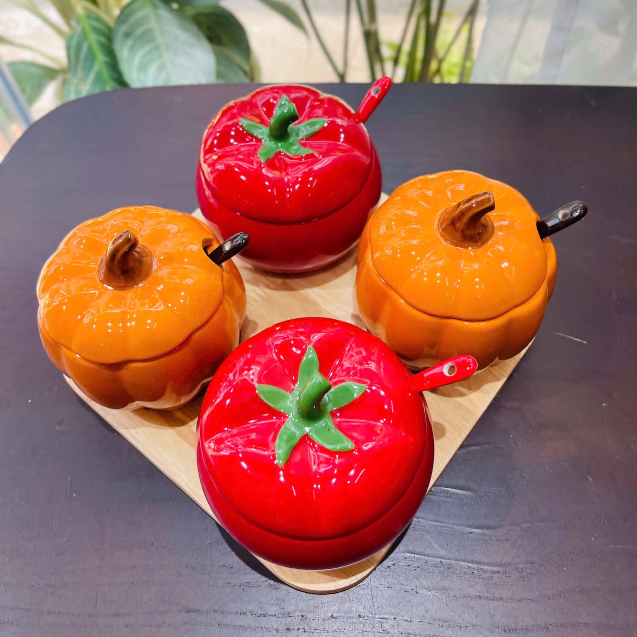 Bộ Hũ Gia Vị Cà Chua & Bí Bát Tràng Kèm Khay Chữ Nhật Và Khay Vuông