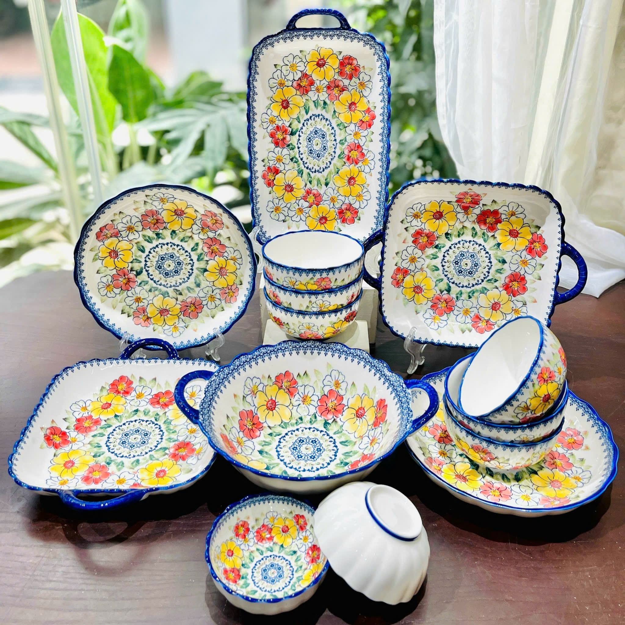 Set bát gốm sứ men trắng vẽ hoa – 12 & 14 chi tiết cao cấp