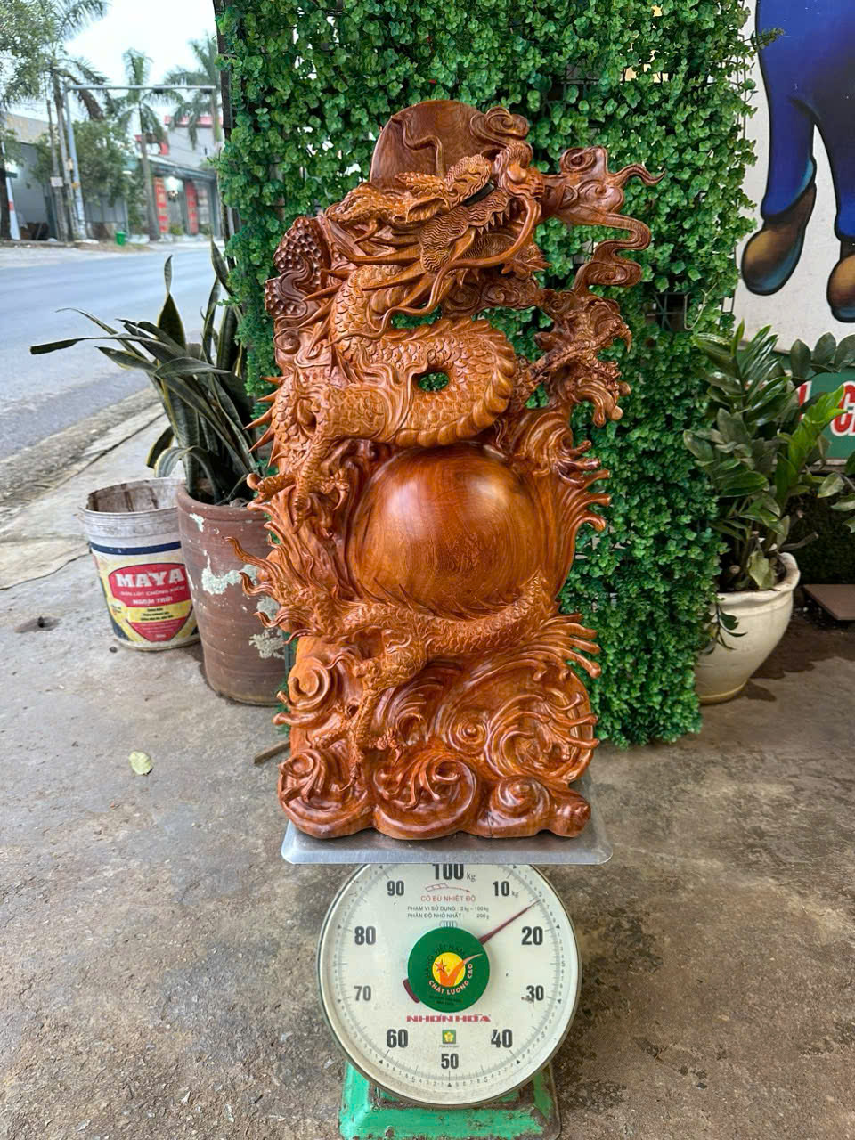 Tượng Rồng Gỗ Hương Gia Lai - Nhất Long Vờn Ngọc, Cao 68cm