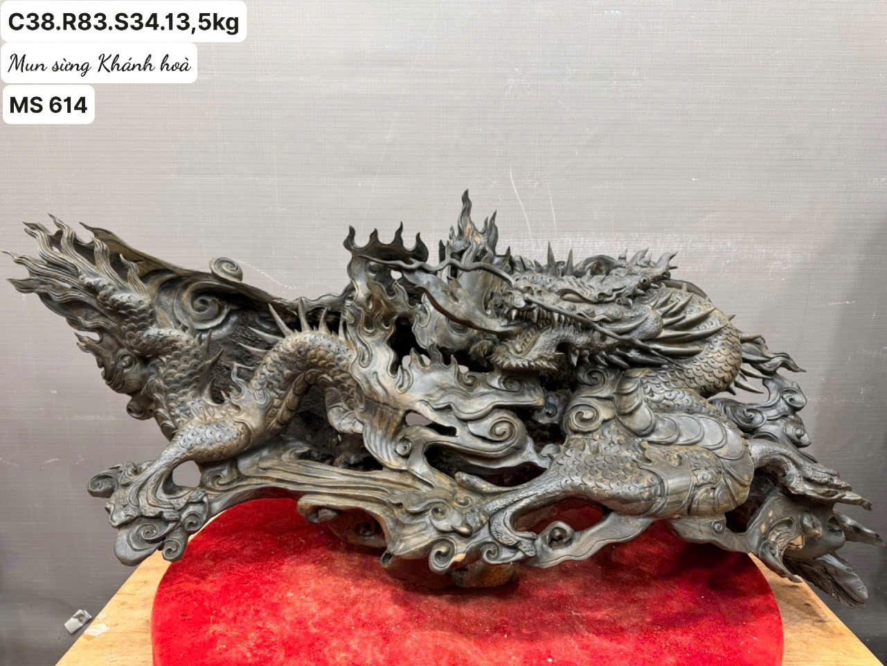 Tượng Nhất Long Gỗ Mun Sừng Khánh Hòa – Liền Khối, Chạm Tinh Xảo