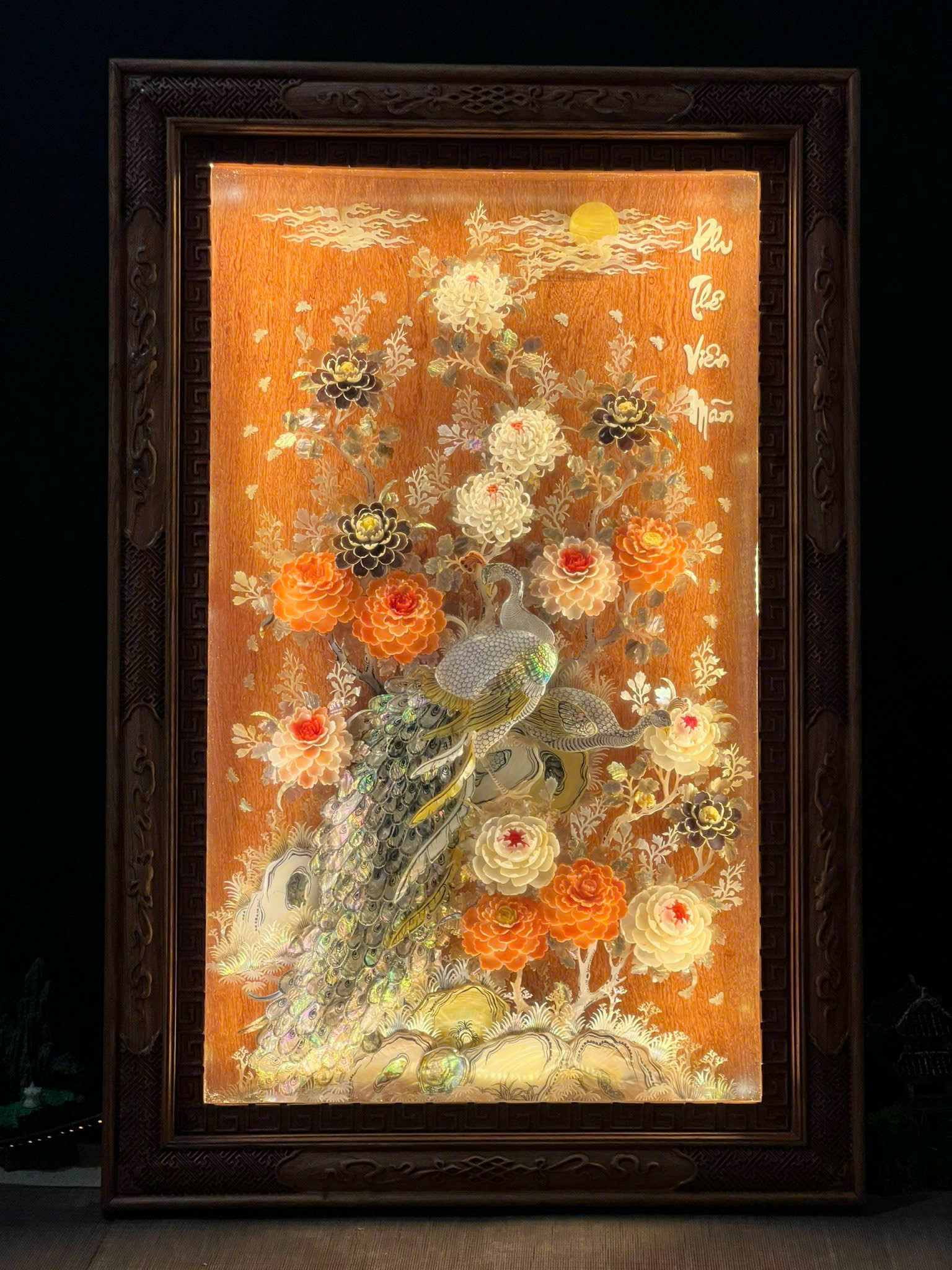 Tranh Phu Thê Viên Mãn – Hoa Ốc Biển Tự Nhiên, Khung Hương Đá