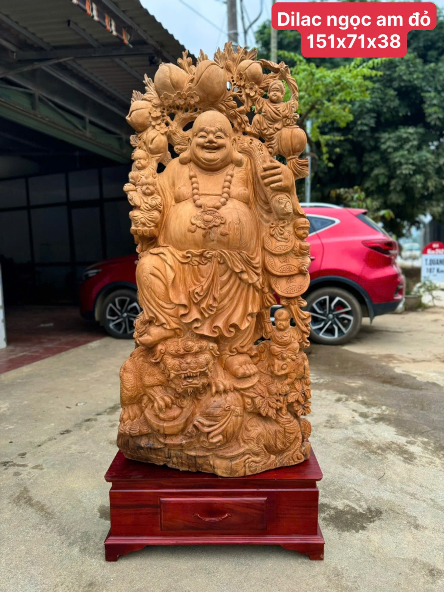 Tượng Di Lặc Ngũ Phúc đứng gỗ ngọc am liền khối – phong thủy vượng tài, đẳng cấp trưng bày