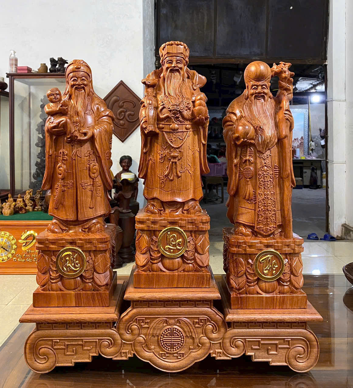 Bộ Tam Đa Phúc Lộc Thọ Gỗ Hương Đá – Kèm Kỷ Tam Cấp