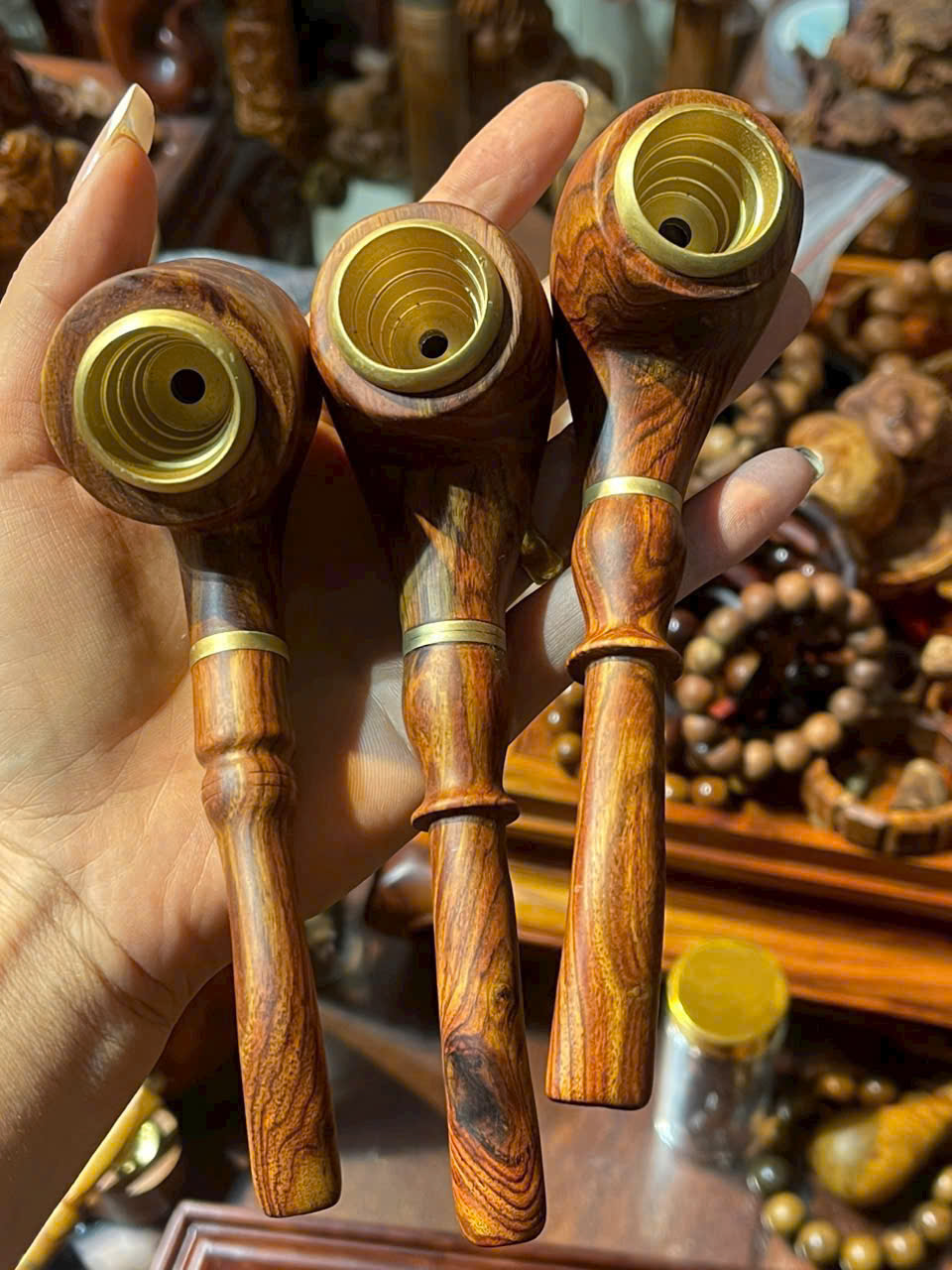 Tẩu Hút Xì Gà Gỗ Sưa Đỏ Cao Cấp – Sang Trọng, Đẳng Cấp