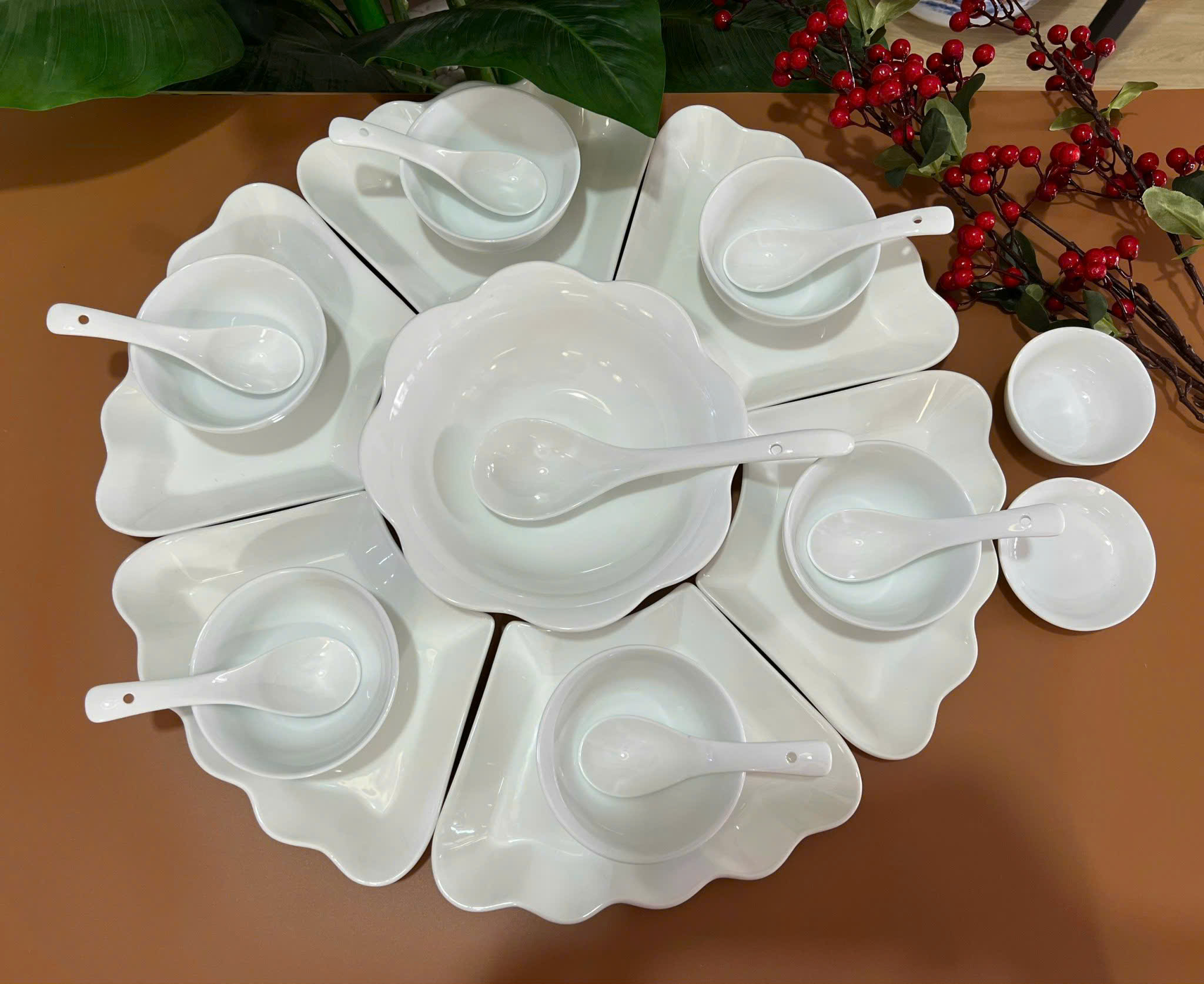 Set bát ăn Bát Tràng hoa mặt trời trắng trơn – đơn giản tinh tế