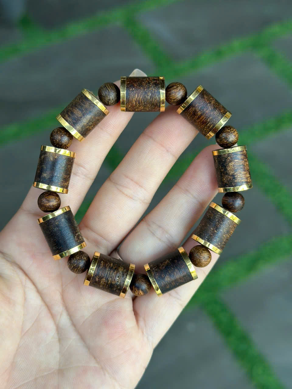 Vòng trầm dó Indo rin 12li – Thơm thanh ngọt, mix vàng 5k sang trọng