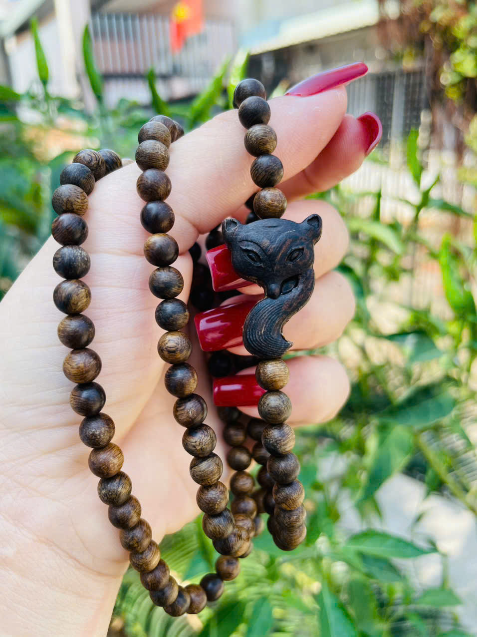 Vòng Tay Trầm Hương Indo Mix Hồ Ly – Hút Tài Kéo Lộc, Tăng Duyên May