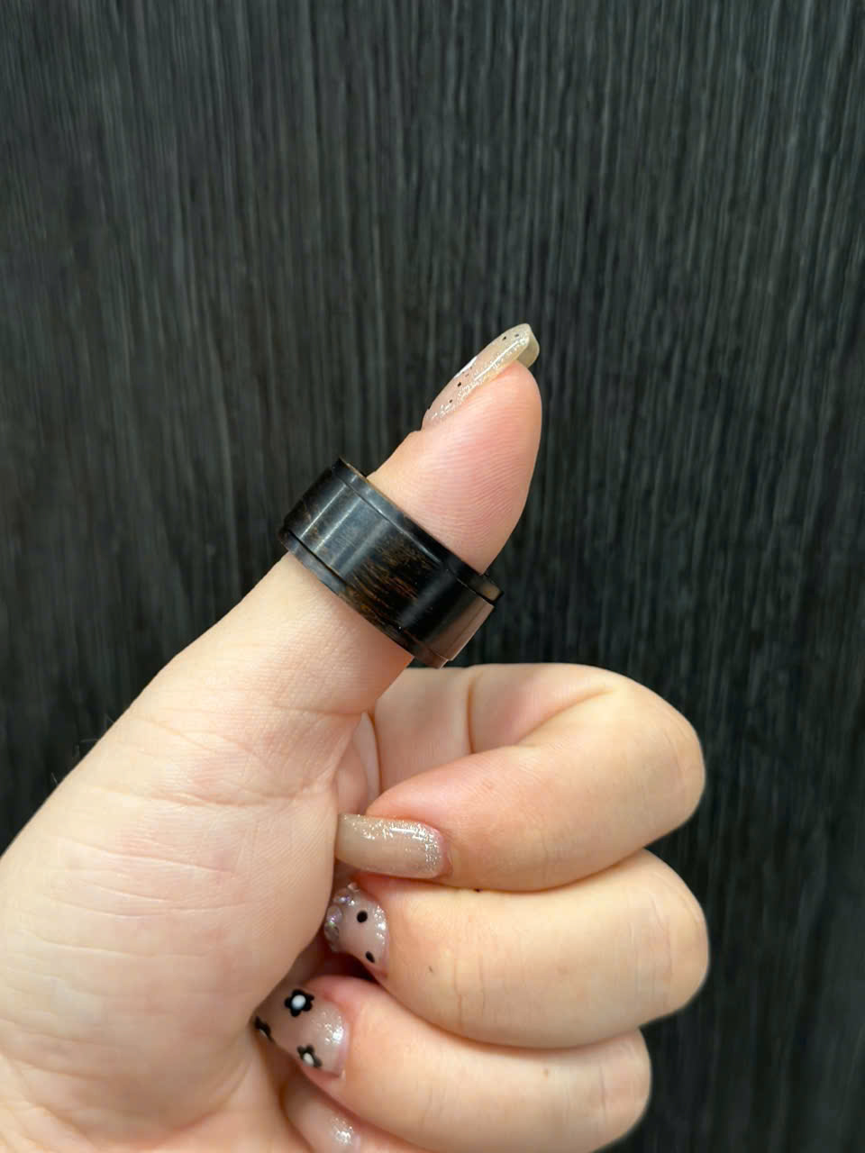 Nhẫn trầm hương Indo chìm thơm VIP – nhận làm theo size yêu cầu