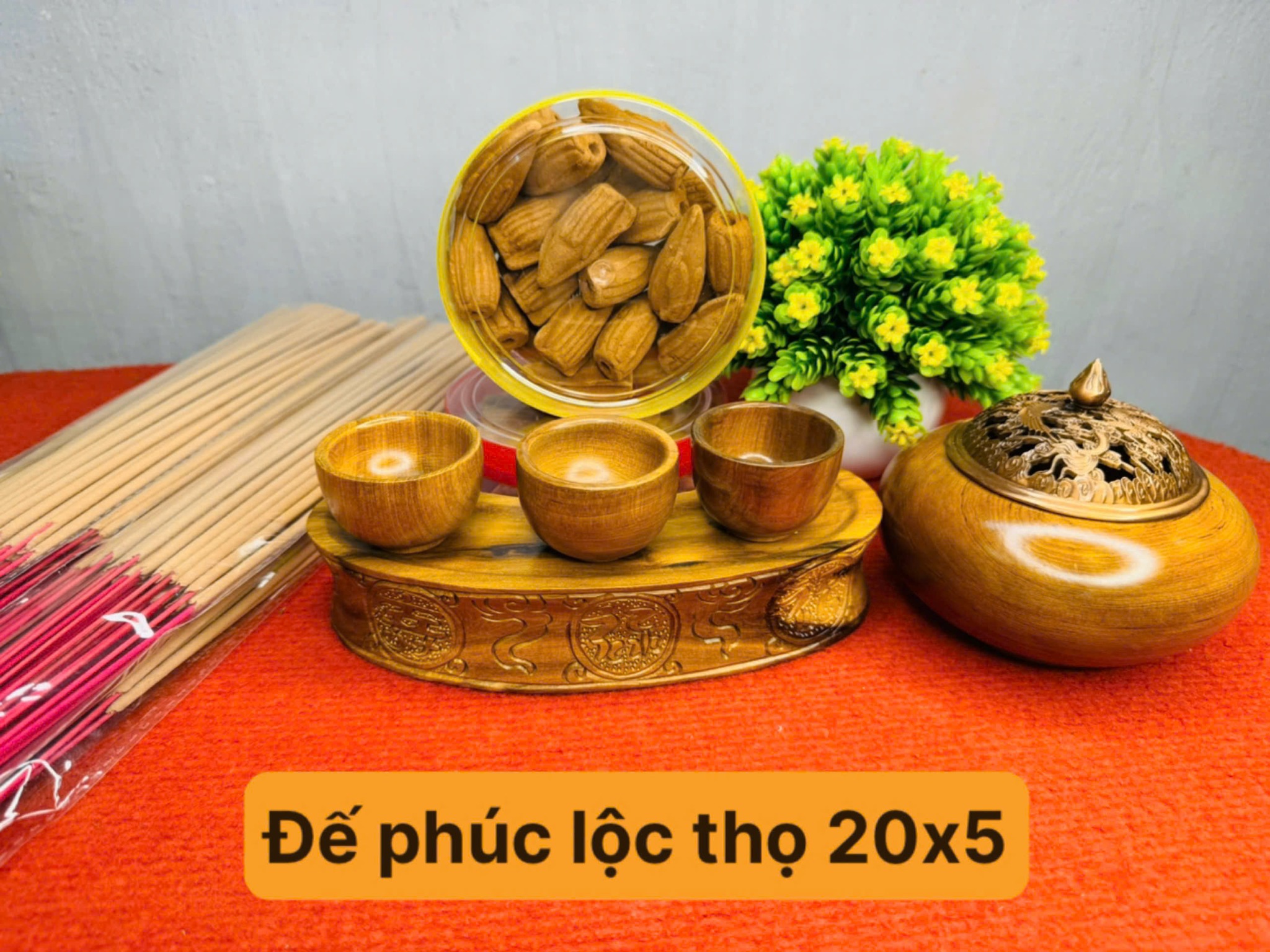 Set đồ thờ gỗ bách xanh kèm lư xông và trầm Ngọc am thơm ngát