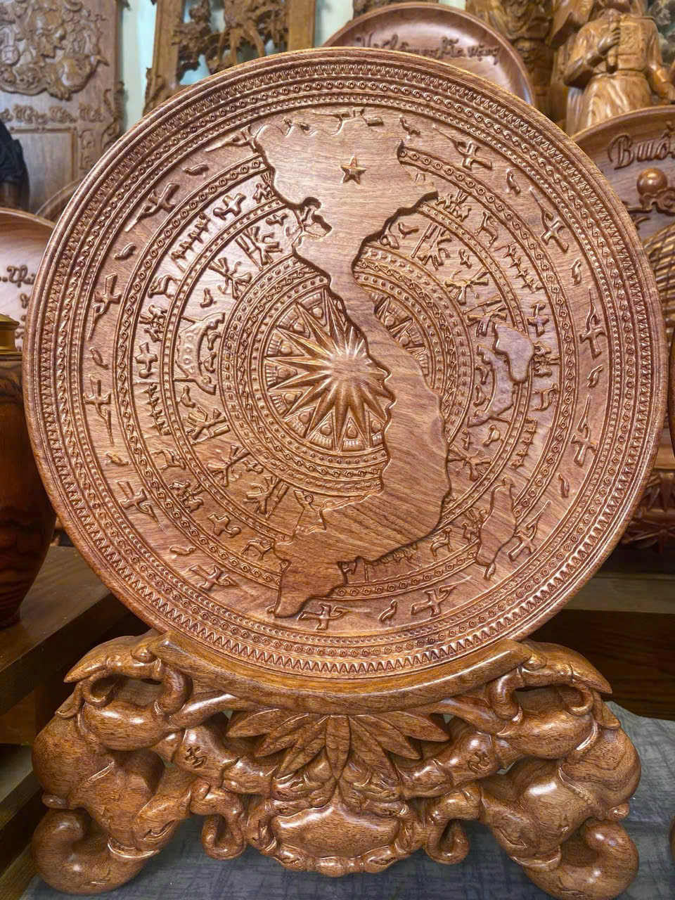 Đĩa trống đồng dải chữ S Việt Nam – gỗ hương đá – hàng dày đẹp