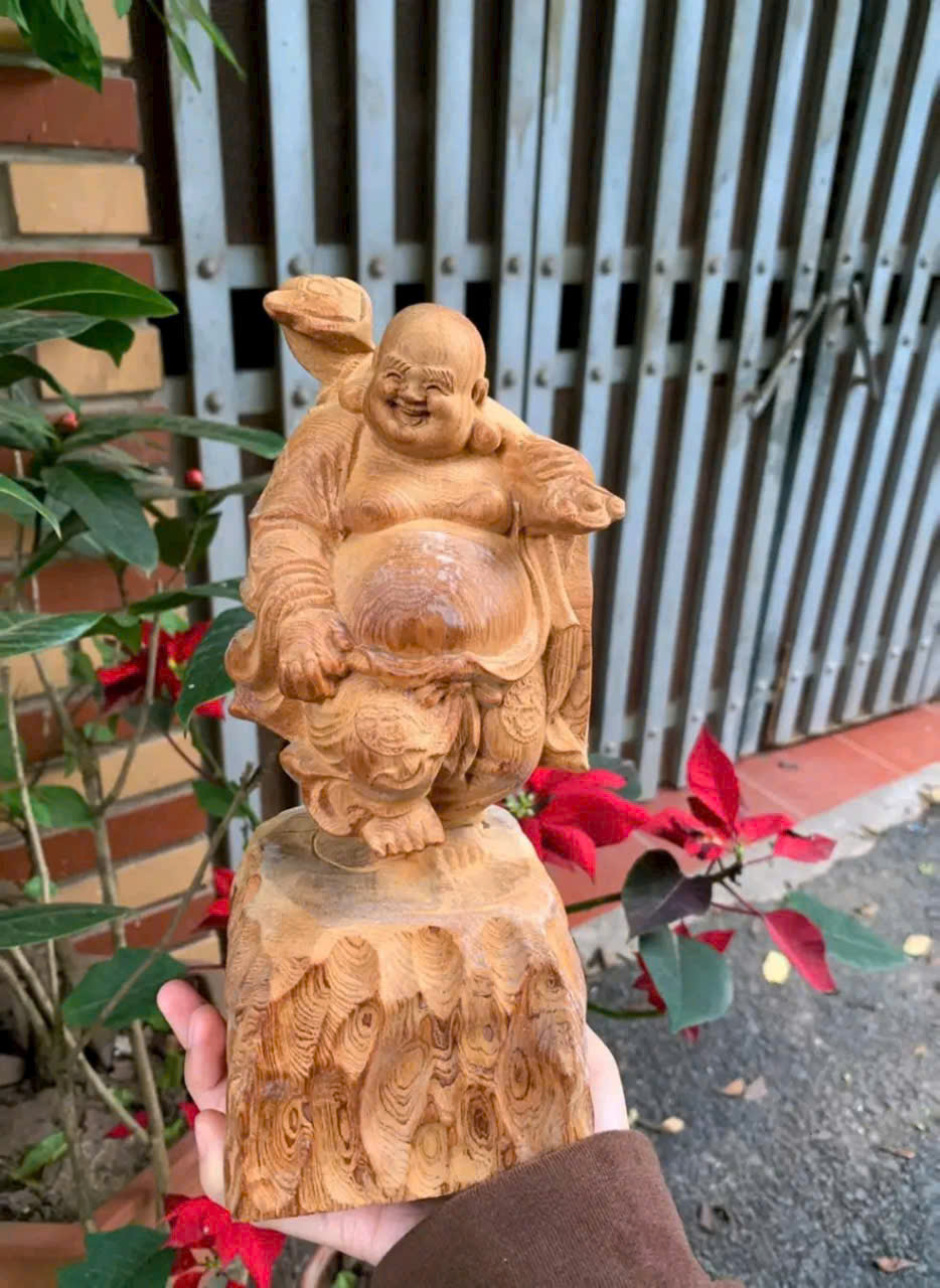 Tượng Di Lặc gỗ ngọc am nguyên khối thơm – Dọn xưởng xả kho