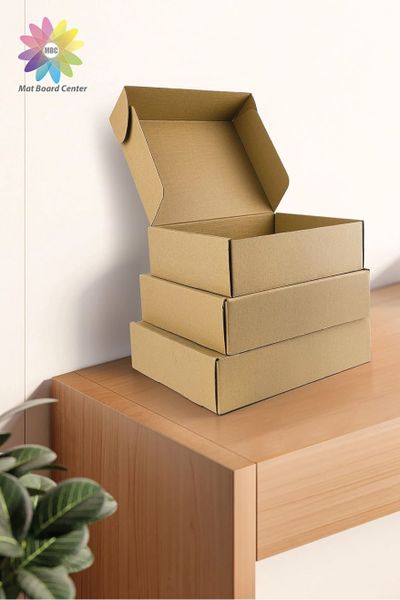 Hộp nắp gài in số lượng ít theo yêu cầu 22x20.5x11cm