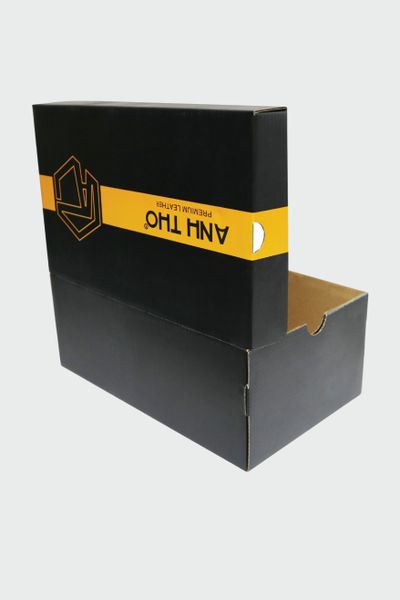 Hộp carton đựng giày in flexo 31x19x12cm