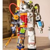  Đồ chơi lắp ghép phi hành gia 633 chi tiết 