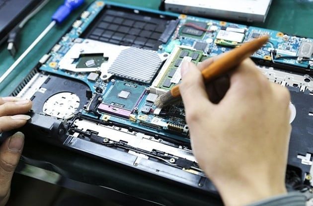  Dịch vụ vệ sinh laptop tại Công Nghệ Lõi 