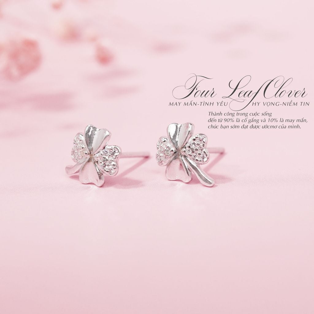 Hoa Tai Cỏ Bốn Lá