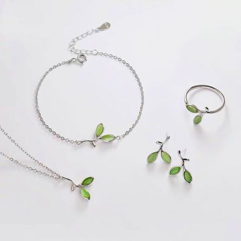 Dây Chuyền Mầm Cỏ