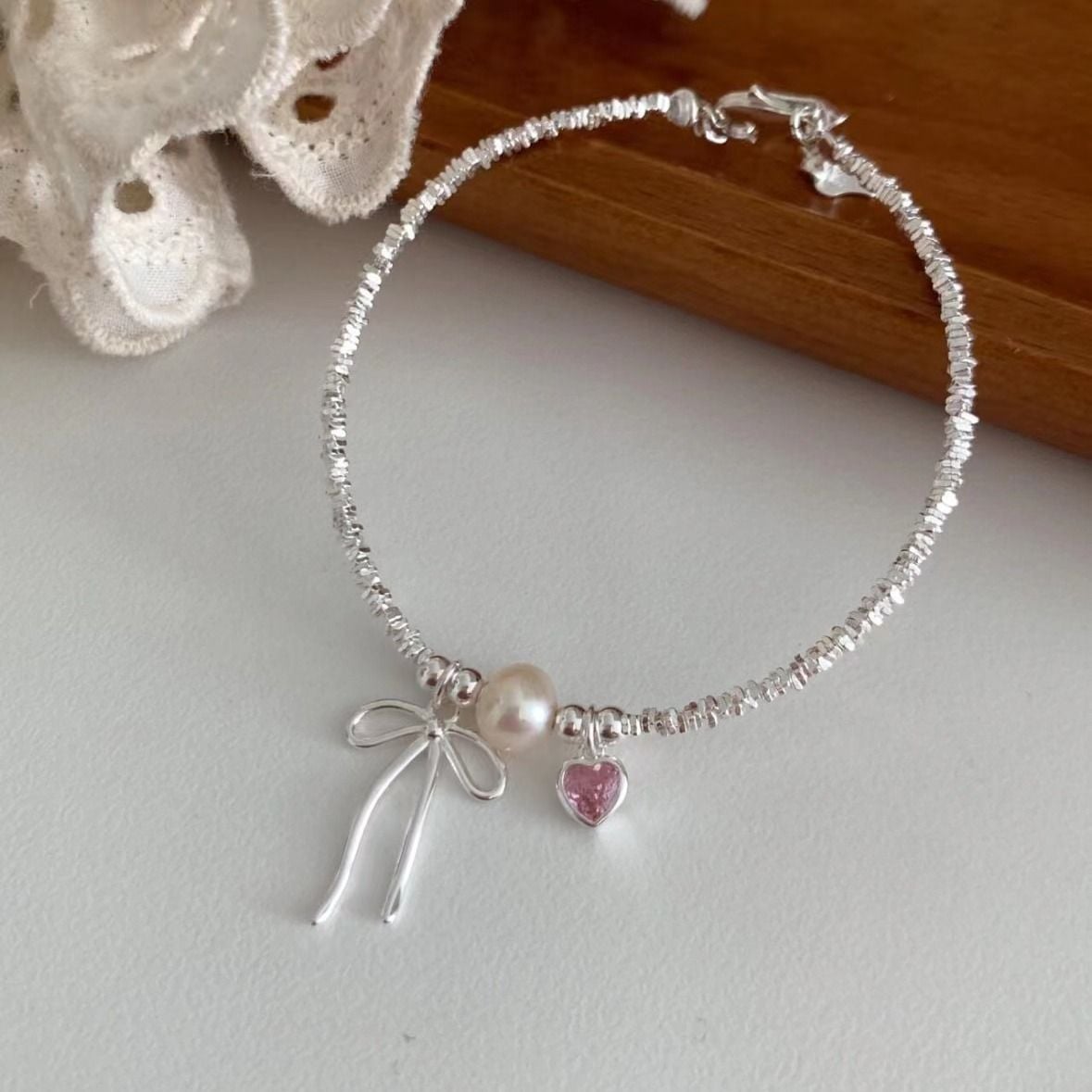 Lắc Tay Cherish Knot