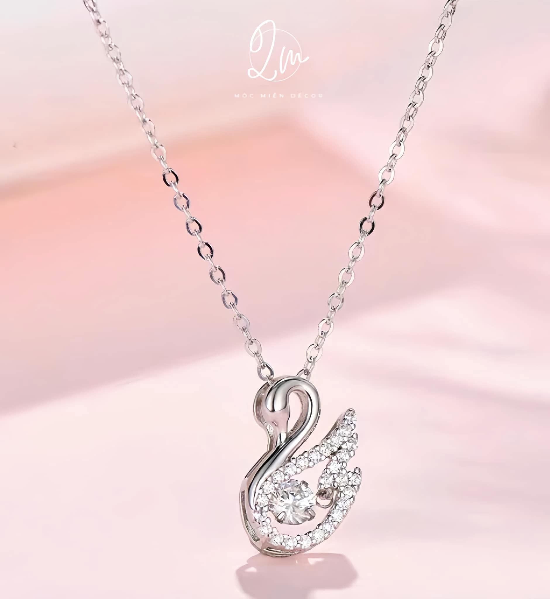 Dây Chuyền Swan