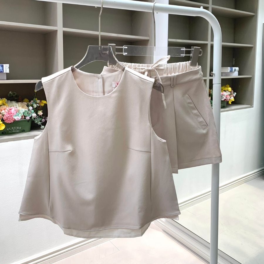Set Áo Nữ Ba Bỗ Kèm Chân Váy VM STYLE Áo Có Viền Lai Kết Hợp Chân Váy Hai Lưng Có Dây Điều Chỉnh Độ Rộng SBU00136