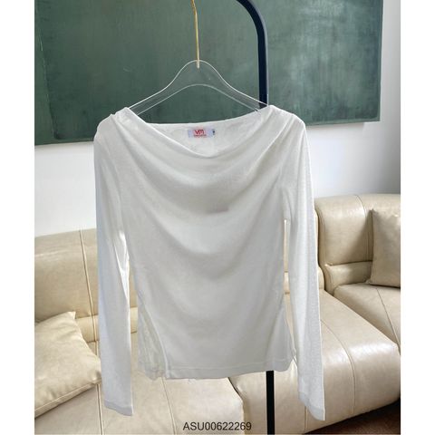 Áo Trễ Vai Tay Dài VM STYLE  Vạt Chéo Lót Ren Hoa Chất Liệu Vải Thun Giấy Sang Trọng ASU00622