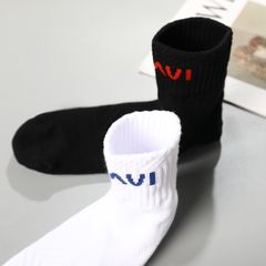 Tất cầu lông, Vớ cầu lông Apavi LS-01 cao cấp, 100% cotton mềm mịn, dày dặn hơn tất thông thường, thấm hút mồ hôi nhanh.