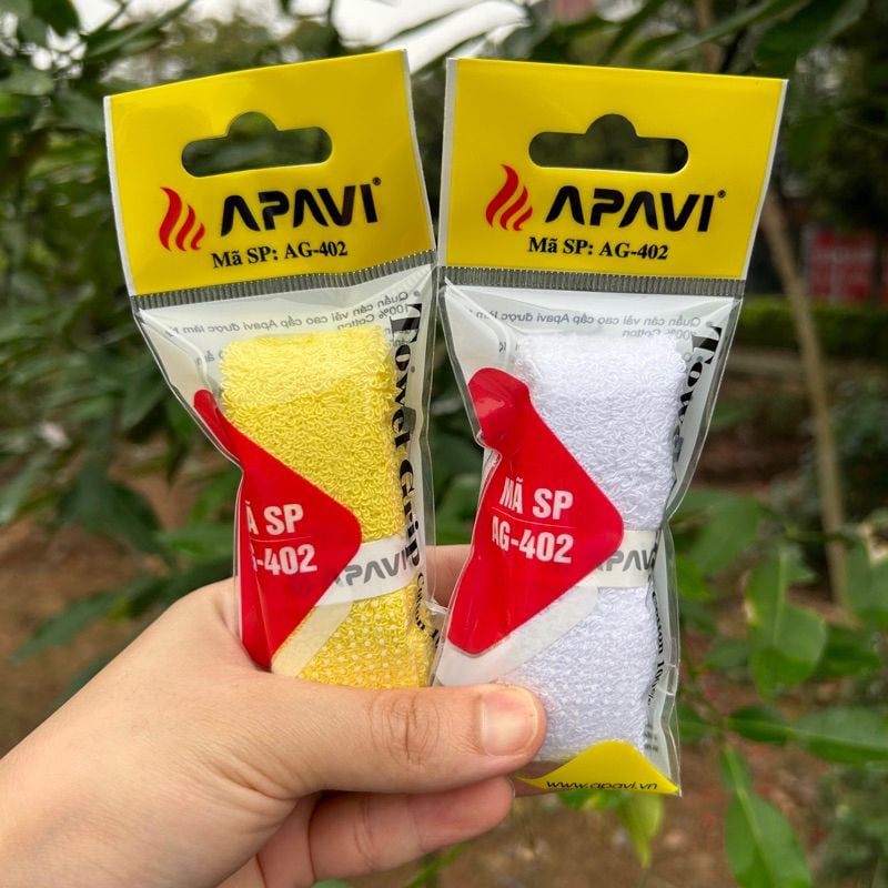 Quấn cán vải cao cấp Apavi AG-402, 100% Cotton sợi vải dạng XOẮN cực kỳ bám tay, giống YN 402.