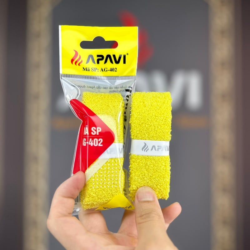 Quấn cán vải cao cấp Apavi AG-402, 100% Cotton sợi vải dạng XOẮN cực kỳ bám tay, giống YN 402.