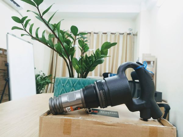 Búa Hơi Đục Bê Tông Kawasaki AA-30A