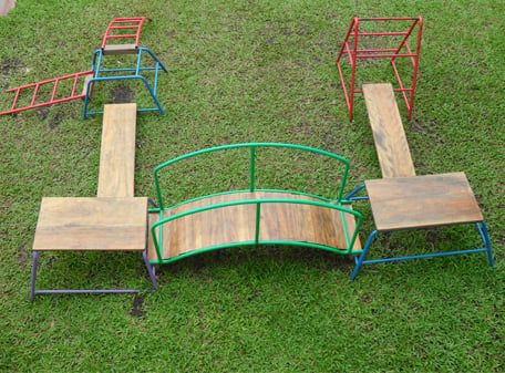 Bộ Liên Hoàn Vận Động Thang Leo