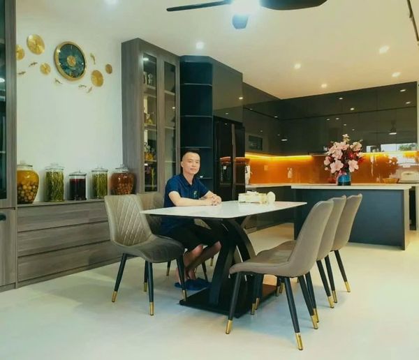 Bộ Bàn Ăn Cao Cấp - HV036