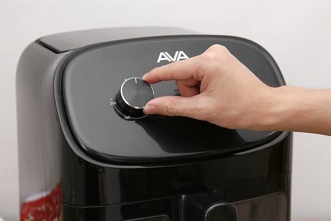 Nồi chiên không dầu AVA 55K07A 5.5 lít