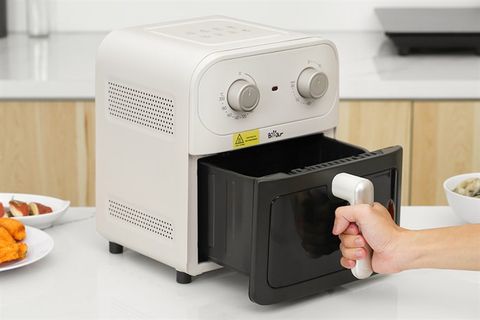 Nồi chiên không dầu Bear BAF-P63W1 6 lít